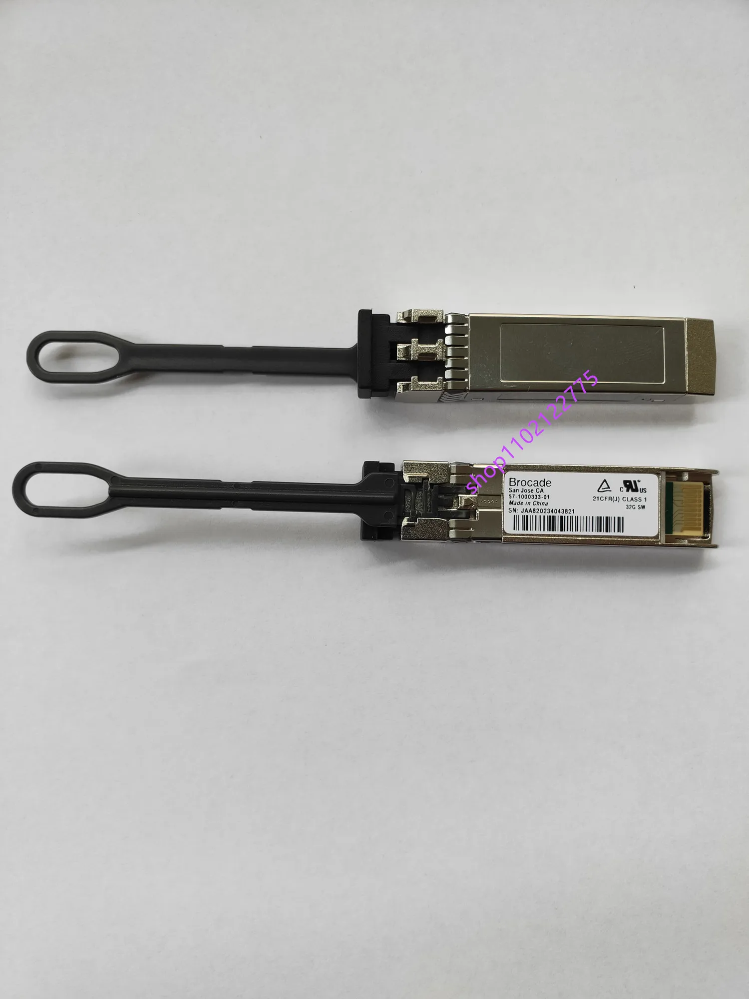 sfp 32g 57-1000333-01 brocade 32GB SW 850NM SFP+ Used in FC32-64/ G630 FC32-64/ G630 /G620 Switches Network Optical Transceiver