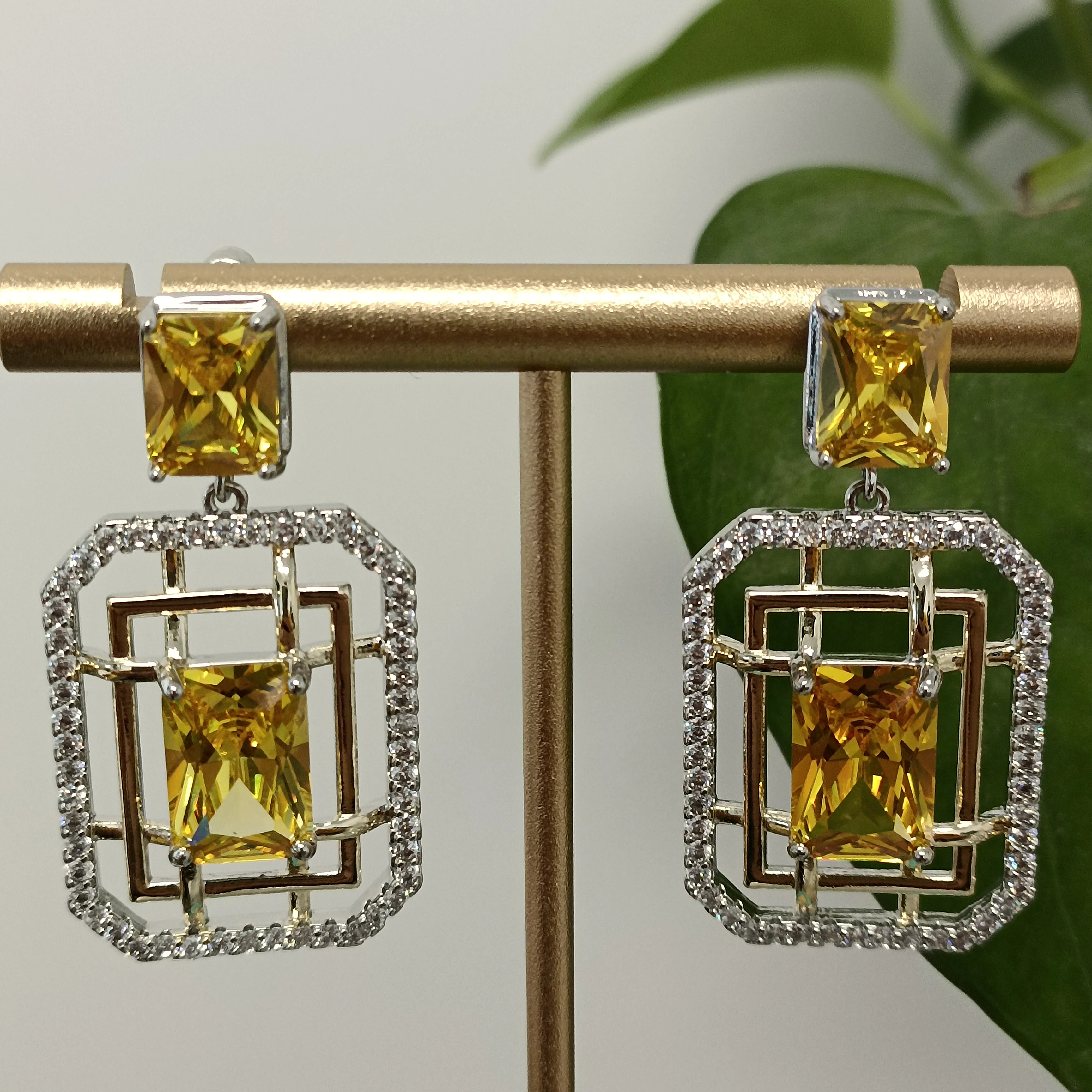 

Stylish Vintage Square Dangle Earrings with Colored Zircon for Women