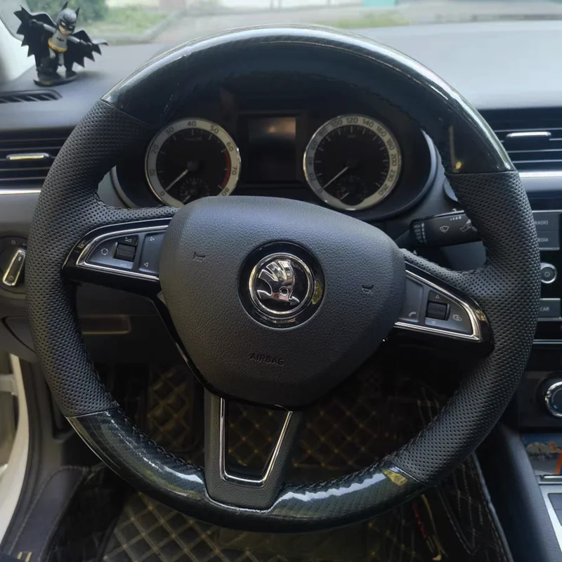 

Custom Car Steering Wheel Cover Carbon Fiber 100% Fit For Skoda Octavia 2017 Fabia 2016 2017 Rapid Spaceback Superb (3-Spoke）
