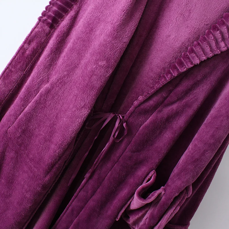 Sleepwear For Women Men Thermal Flannel Robe Long Hooded Warm Bathrobe Lovers Thick Kimono Bath Robe Male Dressing Gown Robes