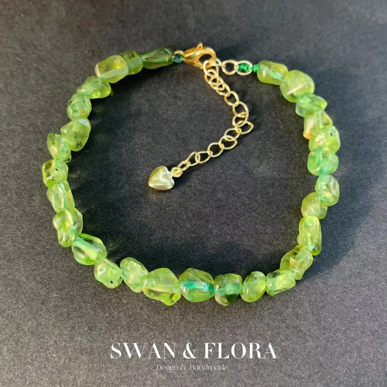 

Natural Peridot Bracelet For Woman Olivine Crystal Bracelet Jewelry Green Stones Wholesale Healing Energy Gift Lucky