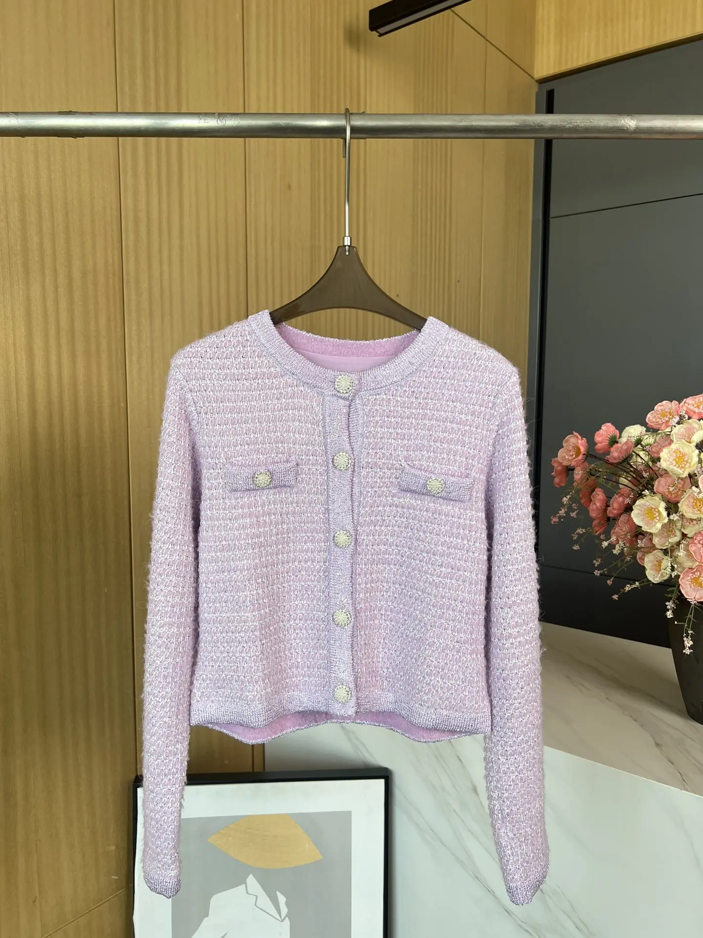 2024 зимняя новая женская одежда короткий вязаный кардиган с пряжкой и