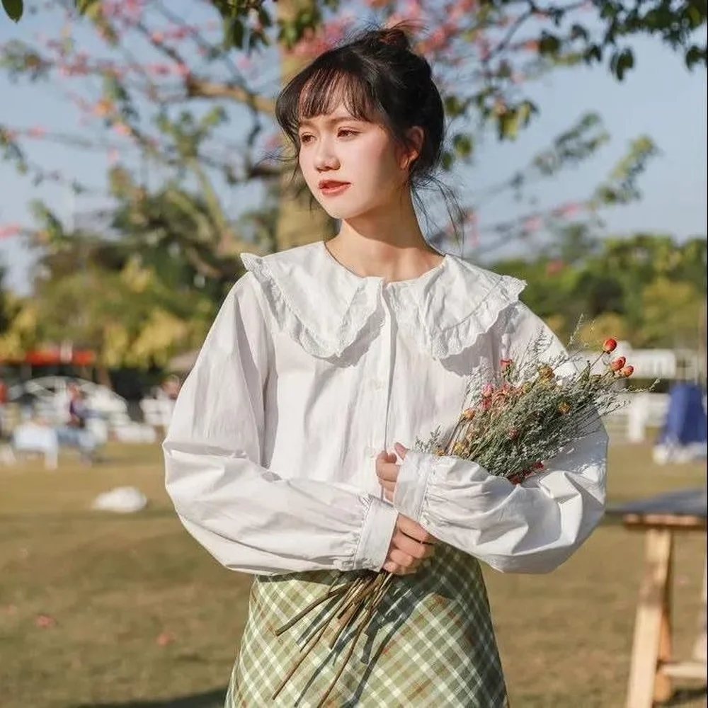 

Harajuku Kawaii Japanese Lolita Blouse Female Vintage Ruffle Funny Bear Tops Cute Oversize Preppy Style Shirt Soft Girls clothes