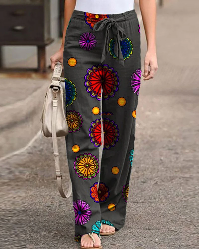 

2023 Spring/Summer Women's Latest Trend Harley Loose Print Retro Style Loose and Comfortable Breathable Women's Capris