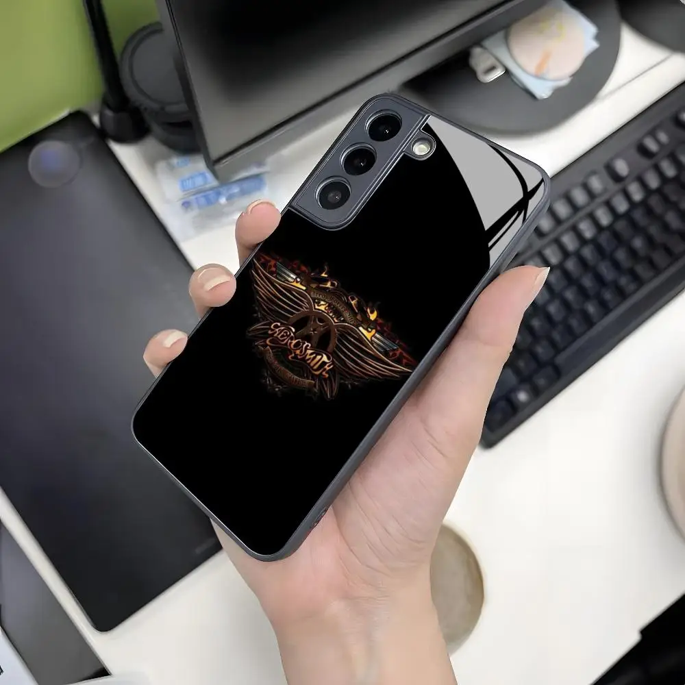 Фото Панк-рок чехол для телефона Aerosmith для Samsung Galaxy S26 S25 S24 S23 S22 S20 FE S21 Edge Ultra Plus FE, магнитный стеклянный чехол №1