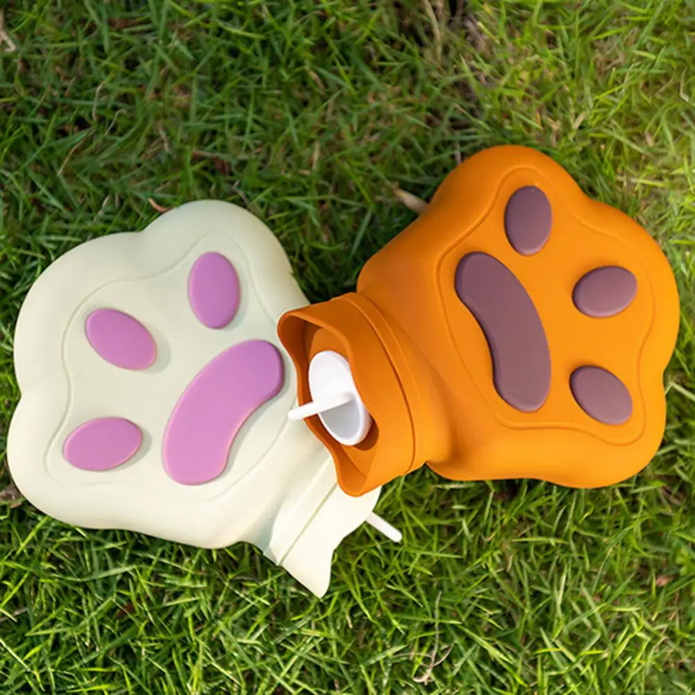 

450ml Hot Water Bottle Heat-resistant Cartoon Keep Warm Paw Shape Explosion-proof Hand Hot Water Bag for Home