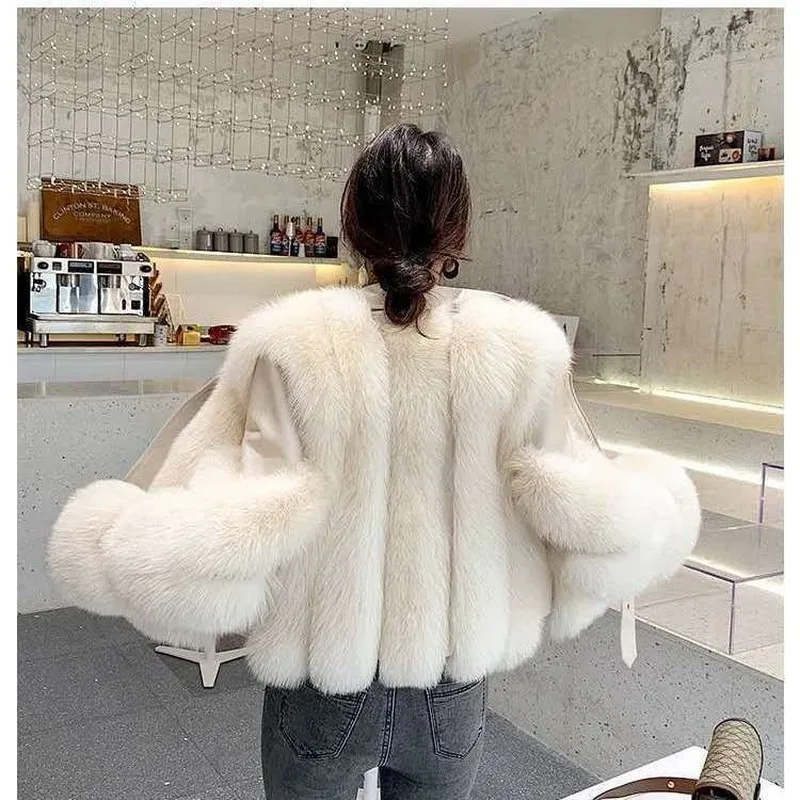Women Winter Furry Faux Fur Overcoat Short High Quality Fake Fox Fur Coat Outwear Cropped Faux Fur and Leather Patchwork Jackets