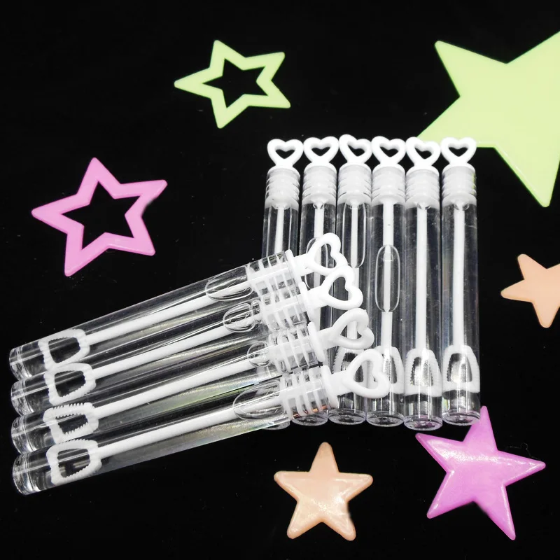 

20pcs 11cm Love Heart Wand Tube Bubble Soap Bottle Playing Fun kid Toy Wedding Decor Compact 5ml Portable Carry Convenient Kids