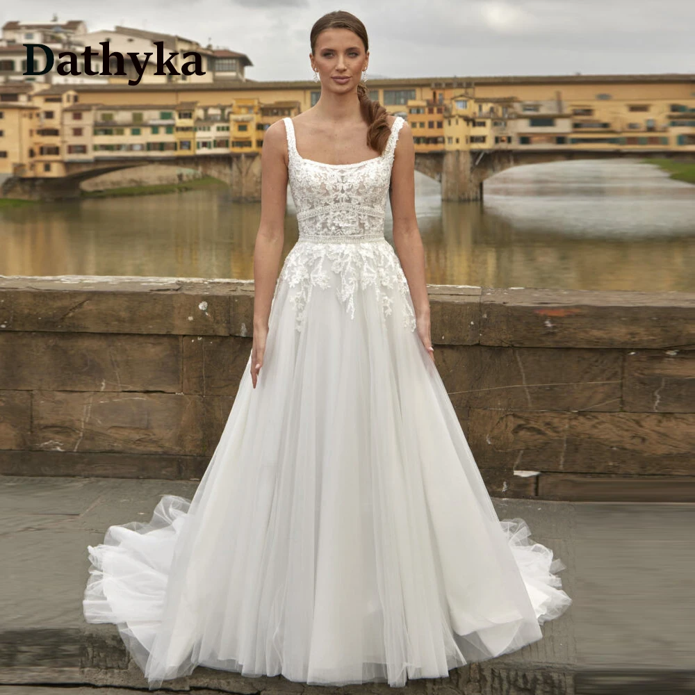 

Dathyka Elegant Square Collar Wedding Dresses for Women Sleeveless Lace Appliques Open Back with Button Vestido De Casamento