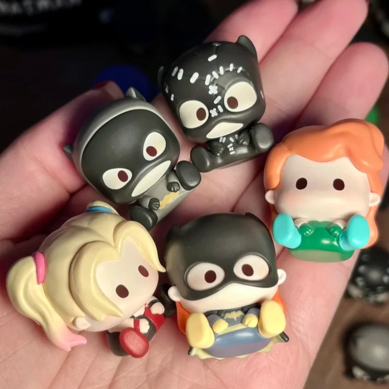 HEROCROSS Мини-фигурка Бэтмен из Аркхема