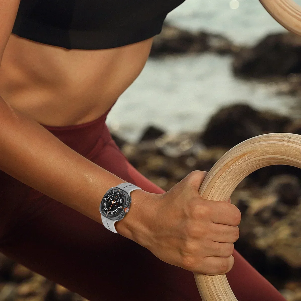 Ремешок из углеродного волокна для Samsung Galaxy Watch 7 Ultra 47 мм с магнитной застежкой