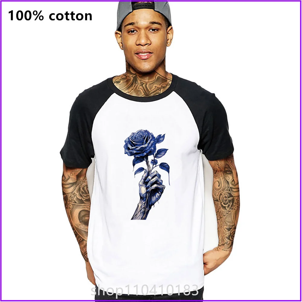 Футболка Skeleton Hand Holding Blue Rose Skull Horror
