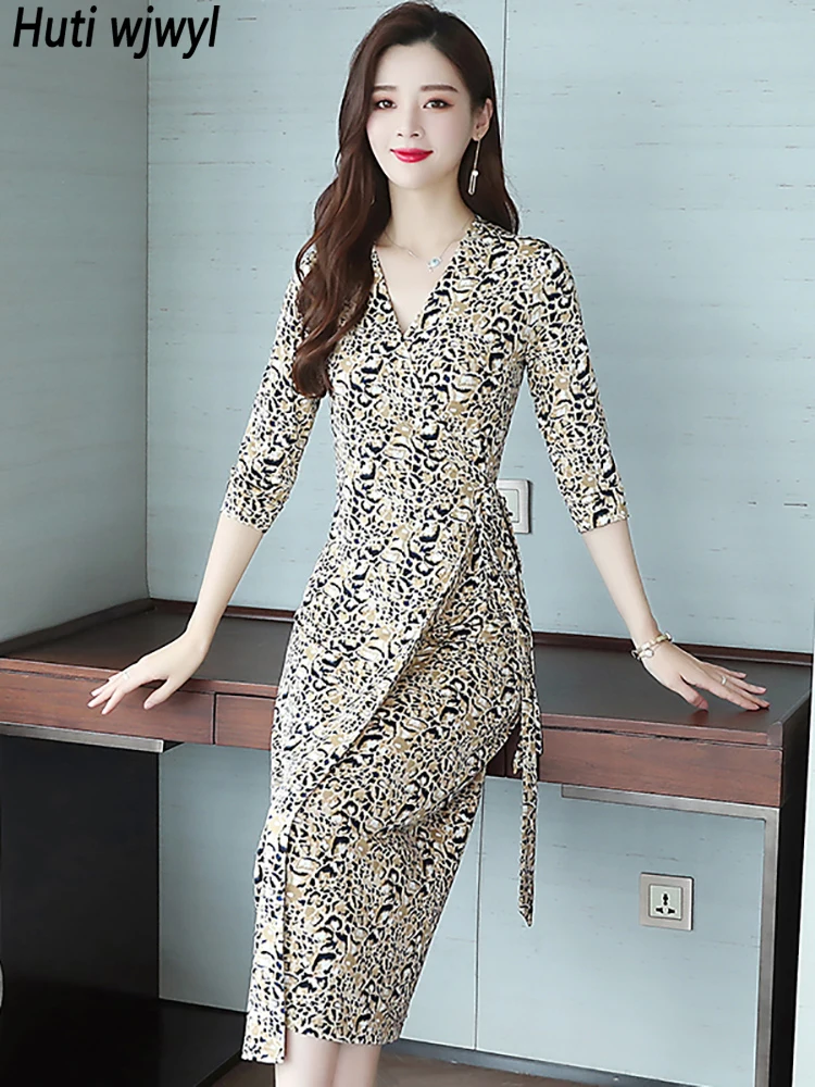 

Spring Summer Elegant Bodycon Party Evening Dress 2022 Casual One Piece Maxi Robe Women V-Neck Leopard Sexy Chic Prom Midi Dress
