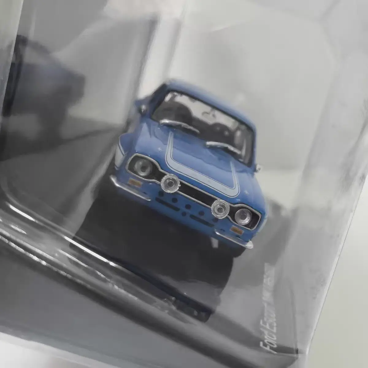 Коллекционная модель IXO 143 FORD ESCORT MKI RS1600 Movie Car X2 из литого металла (art.: 3920da8db4348) - 3920da8db4348