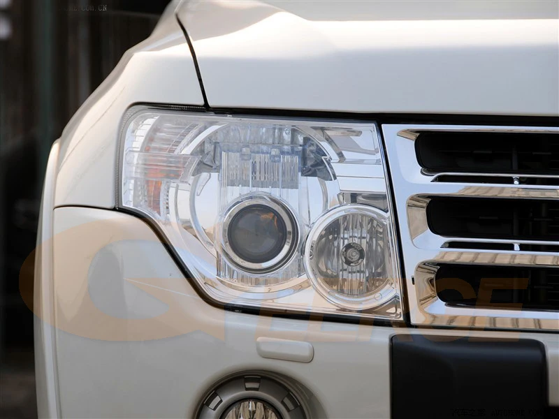 

Для Mitsubishi PAJERO IV Shogun MONTERO ультра яркий A/W Switchback дневной свет указатель поворота SMD светодиодный комплект ангельских глаз Halo Rings