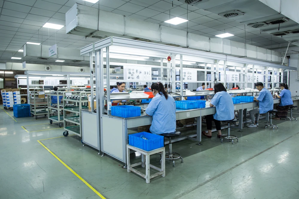 Интеллектуальный контроллер ATS тип 3P 100–800 А автоматический резервный