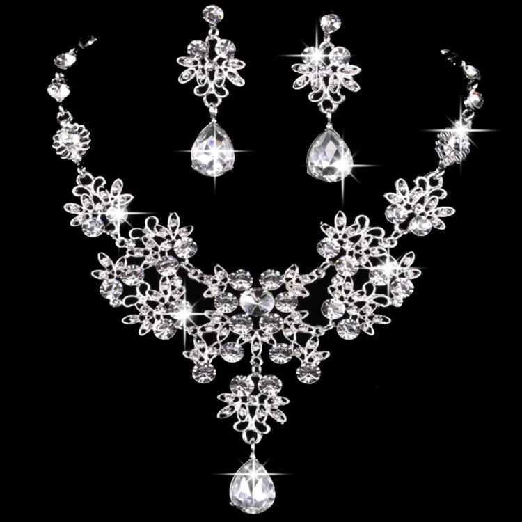 

Cute Female Crystal Jewelry Set Charm Gold Silver Color Wedding Drop Earrings For Women Luxury Bridal Flower Chain Necklace