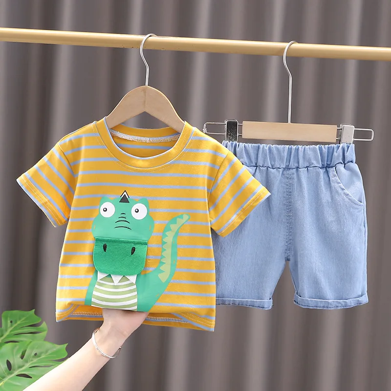 

Summer Clothes for Boys From 2 to 5 Years Striped T-shirts Tops and Shorts Boutique Outfits Kids Bebes Jogging Suits Tracksuits