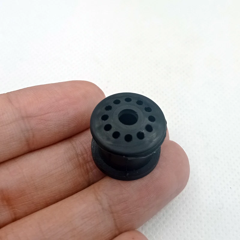 

Для Chrysler Pt Cruiser 2000 2001 2002 2003 2004 2005 2006 2007 2008 2009 2010 комплект втулок троса переключения передач