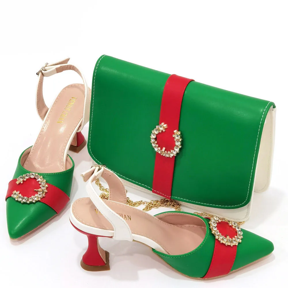 

Новейший дизайн, зеленый цвет, женская модель, украшенная Африканской обувью и сумкой стразы, набор для вечеринки для женщин