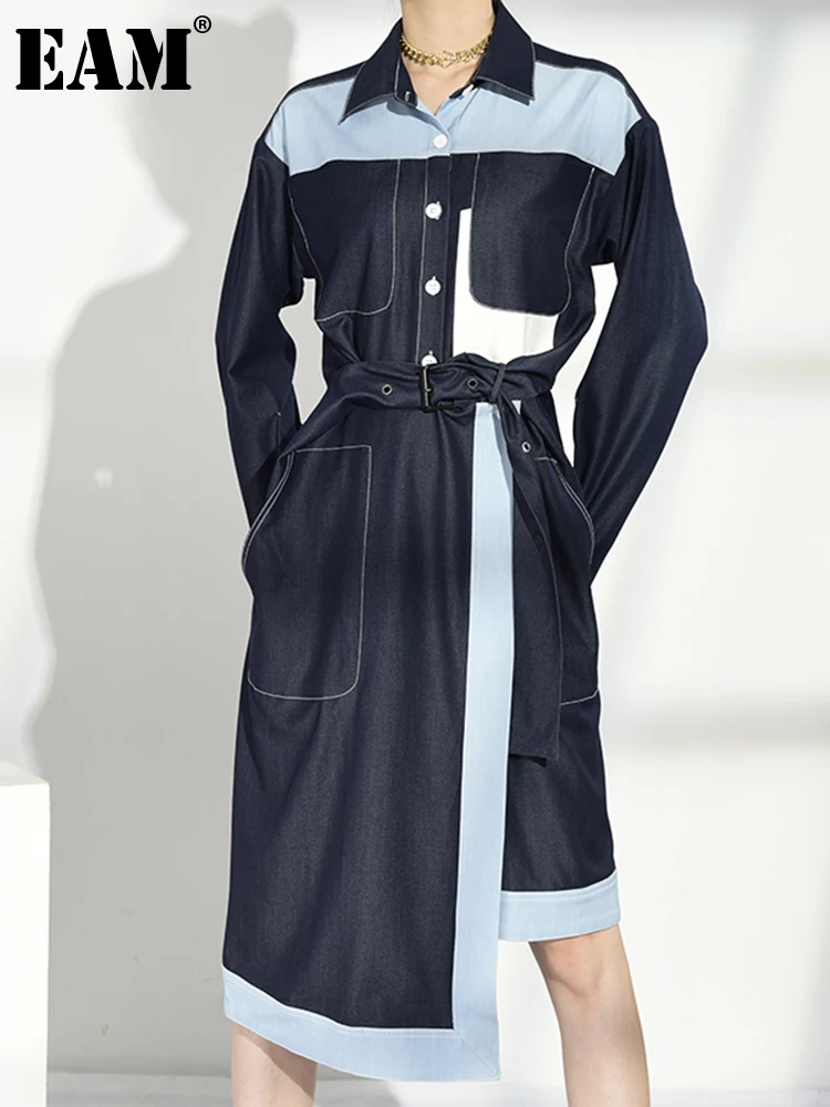 

[EAM] Women Contrast Color Denim Irregular Bandage Dress New Lapel Long Sleeve Loose Fit Fashion Tide Spring Autumn 2022 1X46105