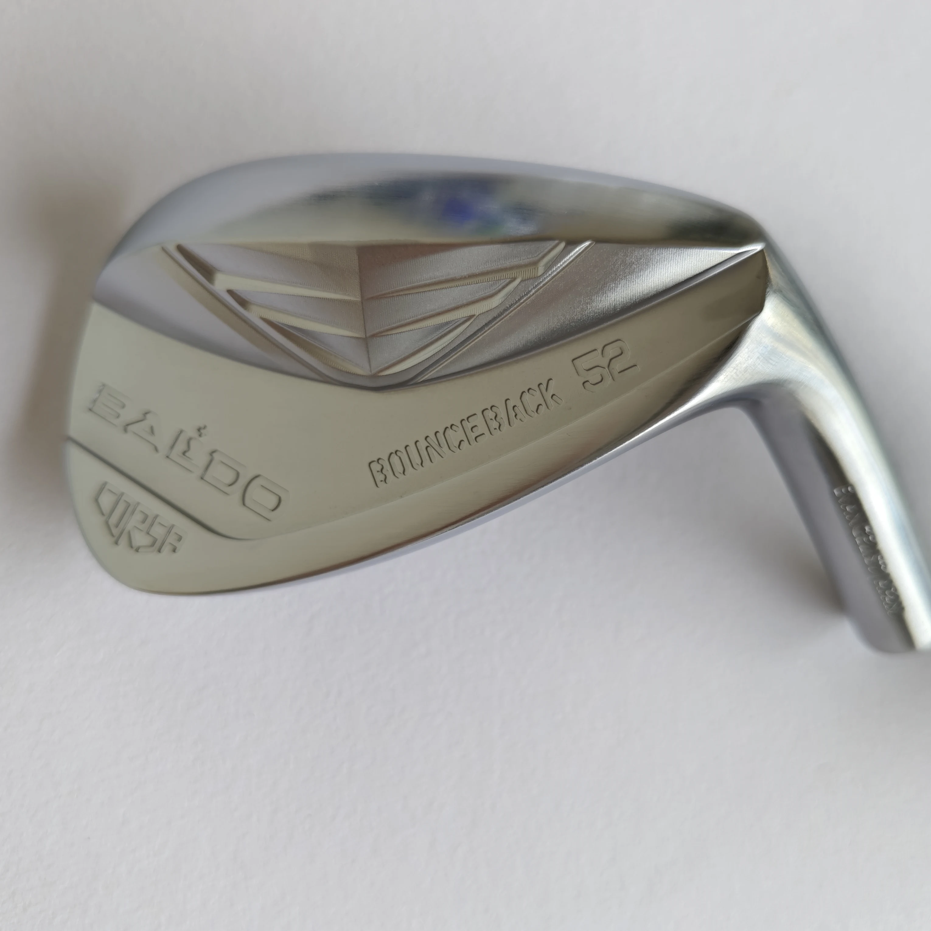 Белые клюшки для гольфа BALDO CORSA кованые 50 52 54 56 58 со стальным стержнем