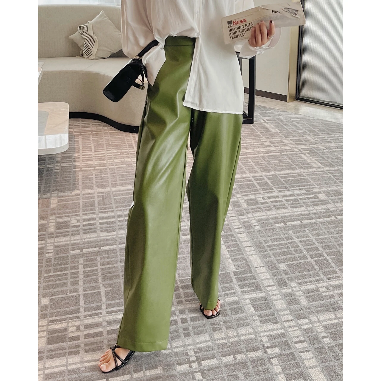 2022 Green Faux Pu Leather Woman Y2k Clothes Wide Leg Pants Za Oem Trousers Casual Cargo Korean Fashion Vintage Streetwear Capri