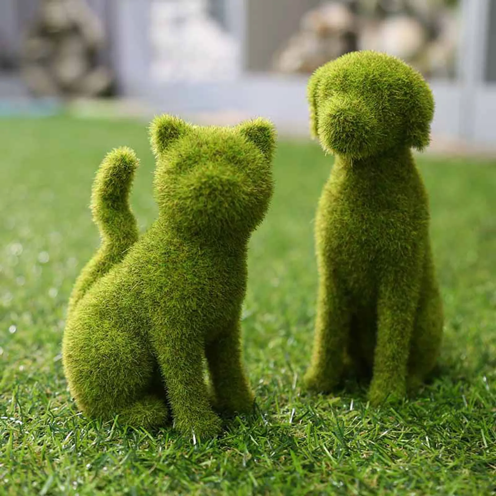 

Outdoor Courtyard Cute Dog Statues Grass Green Simulation Flocking Puppy Ornaments Moss Grass Puppy Cat Figurines Garden Decor