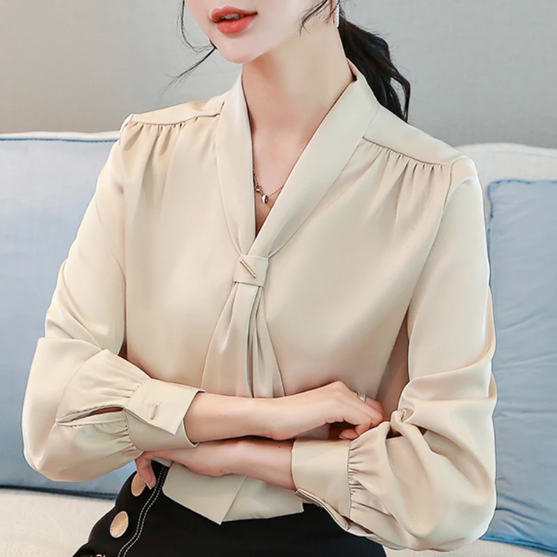 Блузка женская шифоновая с бантом V-образным вырезом и длинным рукавом | Женская