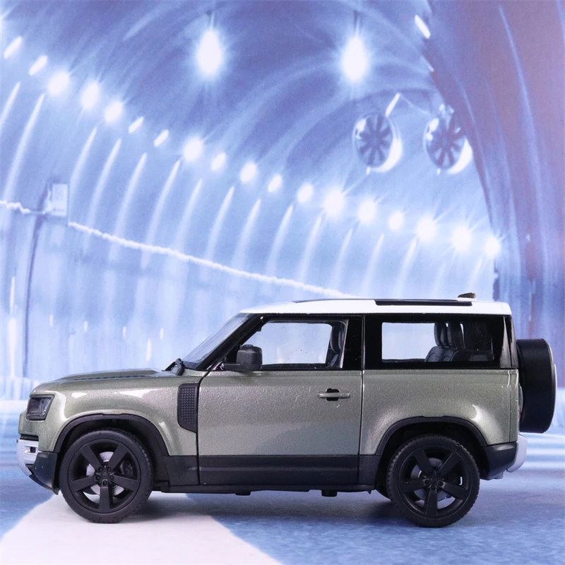 WELLY модель автомобиля в масштабе 1:26 2020 Land Rover Defender Классическая из металлического