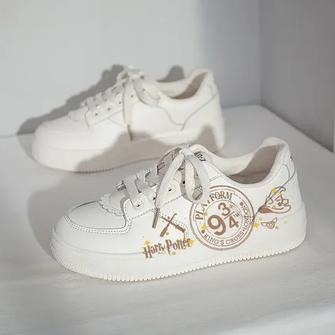 2024 новые весенне-летние кроссовки Гарри для сотрудничества, Поттер, каракули, дышащая обувь для девочек, универсальная Белая обувь Гермиона для студентов