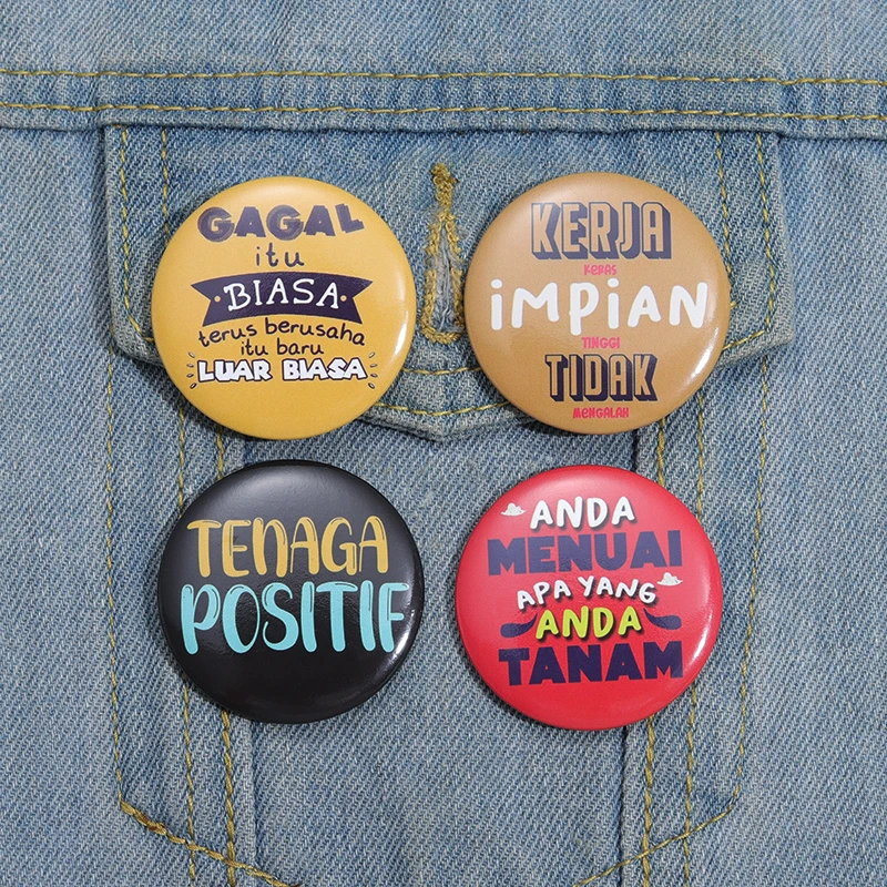 

Text Tinplate Enamel Pin Badge Soft Button Metal Letter Lapel Clothes Hat Shirt Brooch Custom Women Men Accessories Wholesale