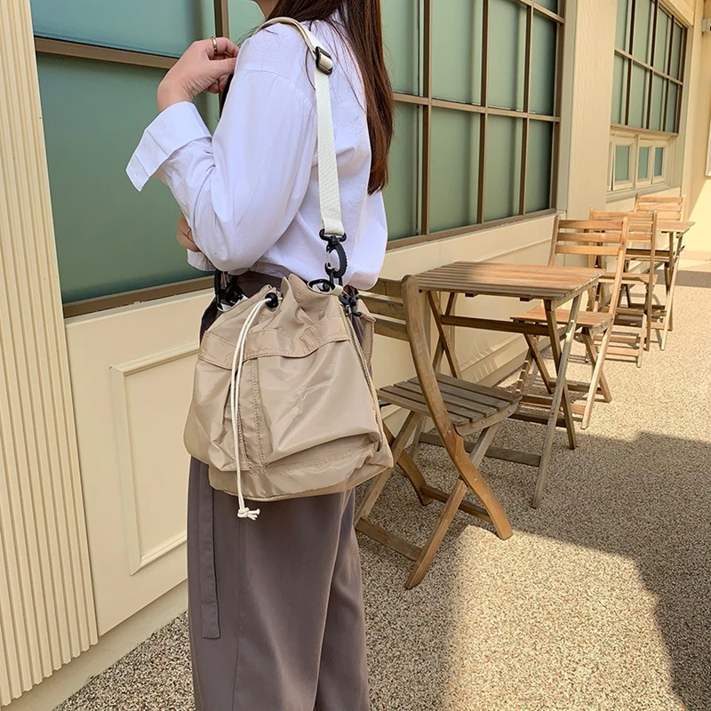 Large Capacity Nylon Single shoulder bag for women Travel Shopper Bag Drawstring Bucket Bag Casual Crossbody Bag