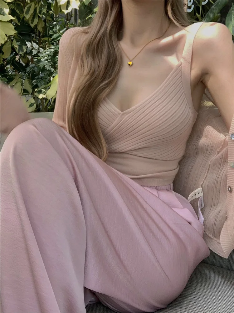 Рисунок 5 - Брюки женские с широкими штанинами