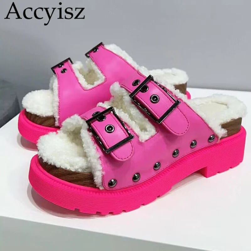 

Сандалии женские из натуральной кожи, меховые шлепанцы на толстой подошве, на среднем каблуке, с пряжкой, открытый носок, Уличная обувь из шерсти для отдыха, Осень-зима