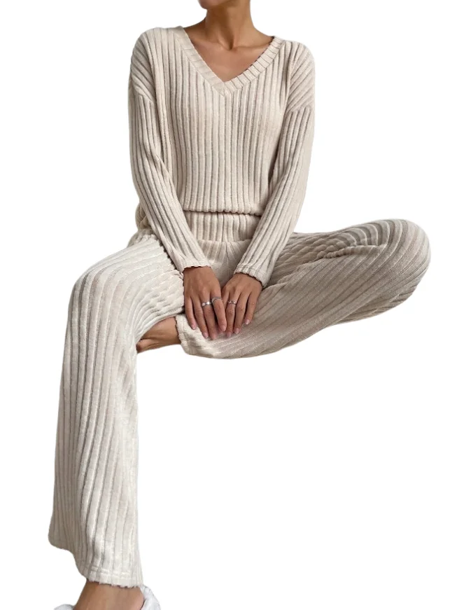 Рисунок 2 - Женский Повседневный комплект из двух предметов