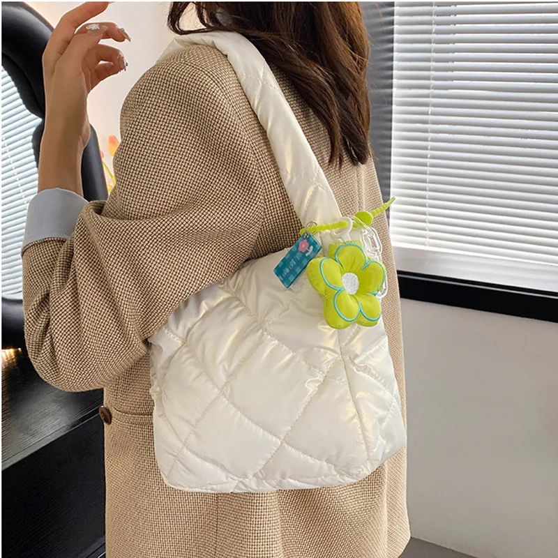 

Quilted Top Handle Bag for Women Puffer Handbags Puffy Shoulder Bag Winter Cotton Padded Shopping Bag Ladies Purse Commute Bag