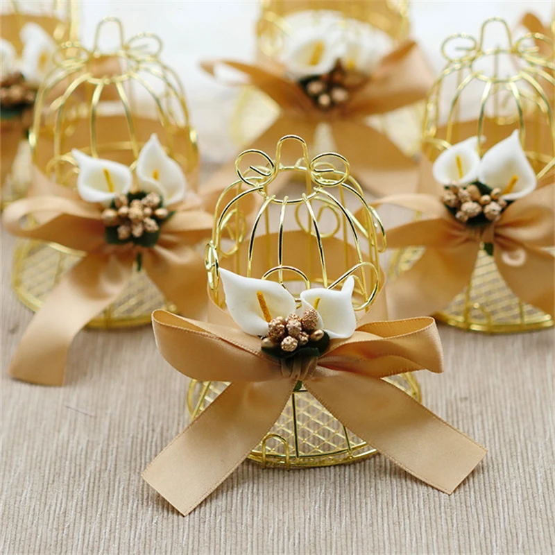

Mini Metal Golden Tinplate Bird Cage Candy Boxes Wedding Favors Gift Box Supplies for Guests Birthday Party Decoration