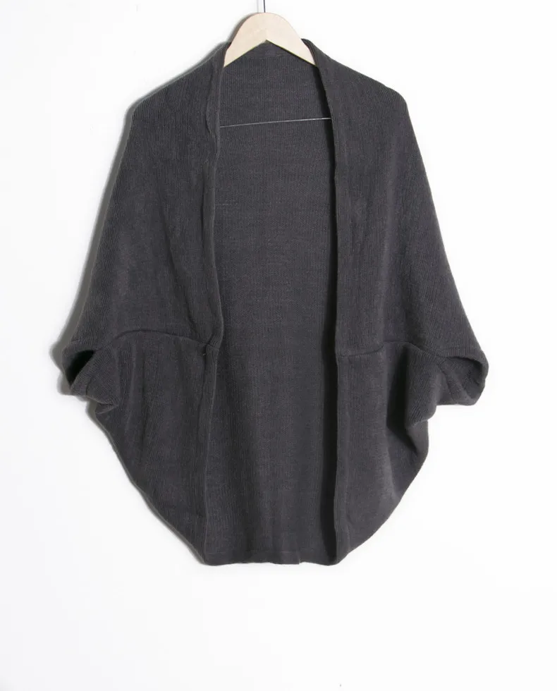 

Spring Autumn Women's Cardigan Loose Coat Knitted Shawl Warmth Shopping Poncho Lady Capes Gray Cloaks