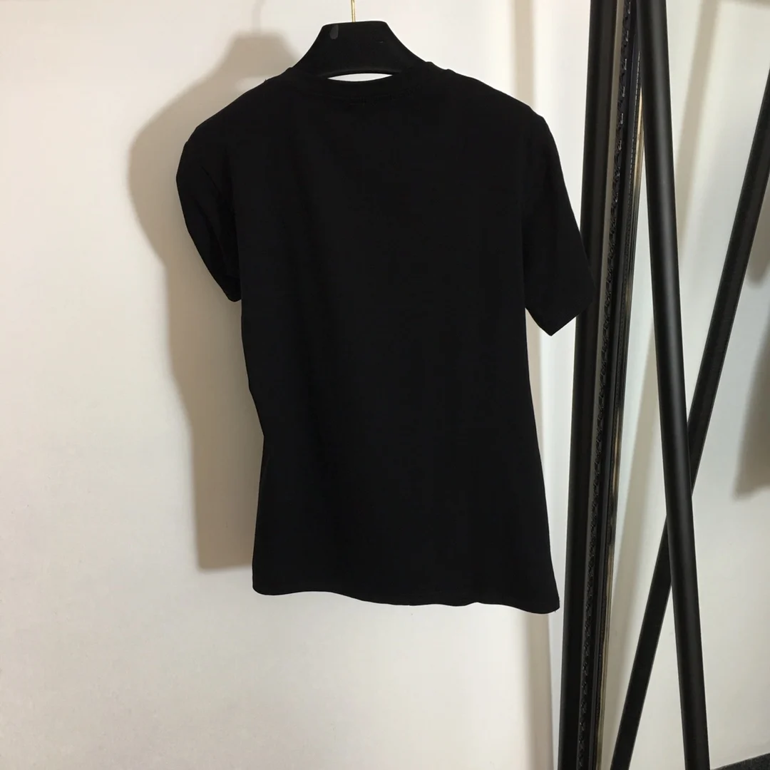 

2023 New Summer Women's T-shirt Custom Metal Button Knot Short Sleeve O-Neck Women's Printed Top 082626480