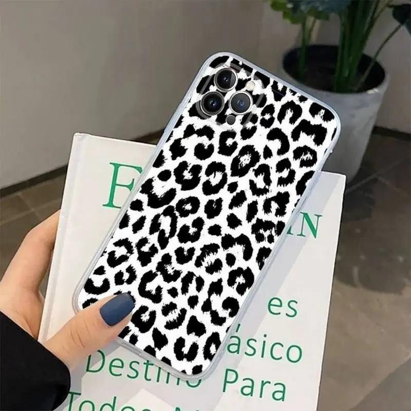 Leopard print Phone Case For iPhone 14 11 12 13 Mini Pro XS Max Cover 6 7 8 Plus X XR SE 2020 Funda Shell