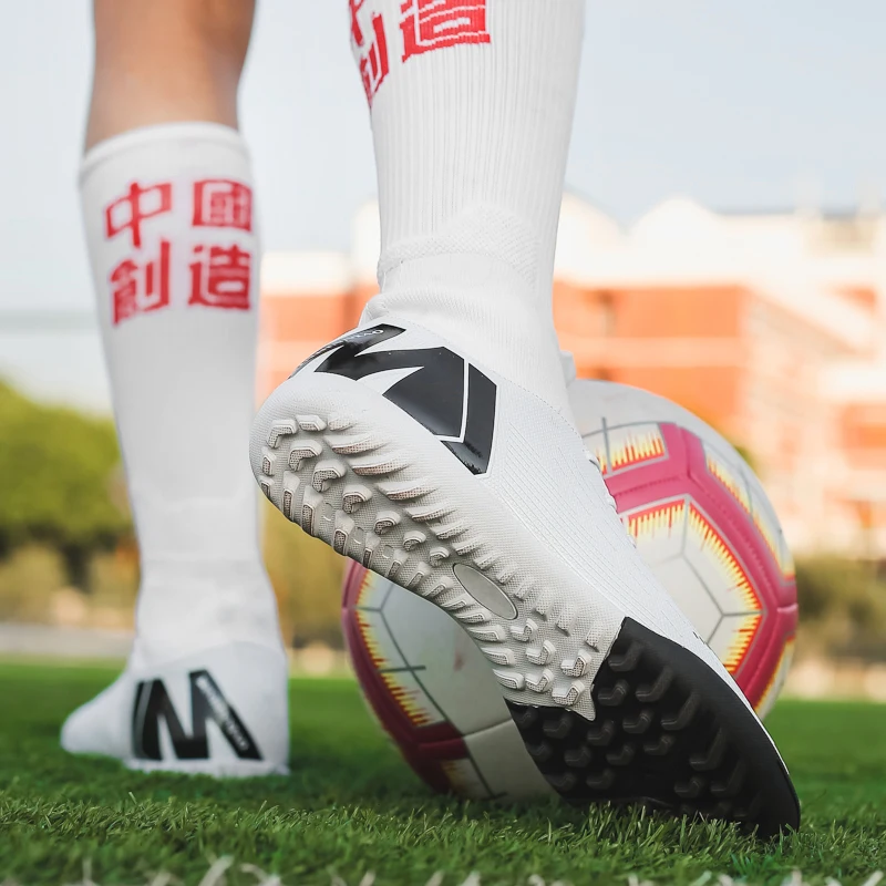 Mens Soccer Cleats High Ankle Football Shoes Long Spikes Outdoor Soccer Cleats Traing Boots for Men Women Tenis Soccer Hombre