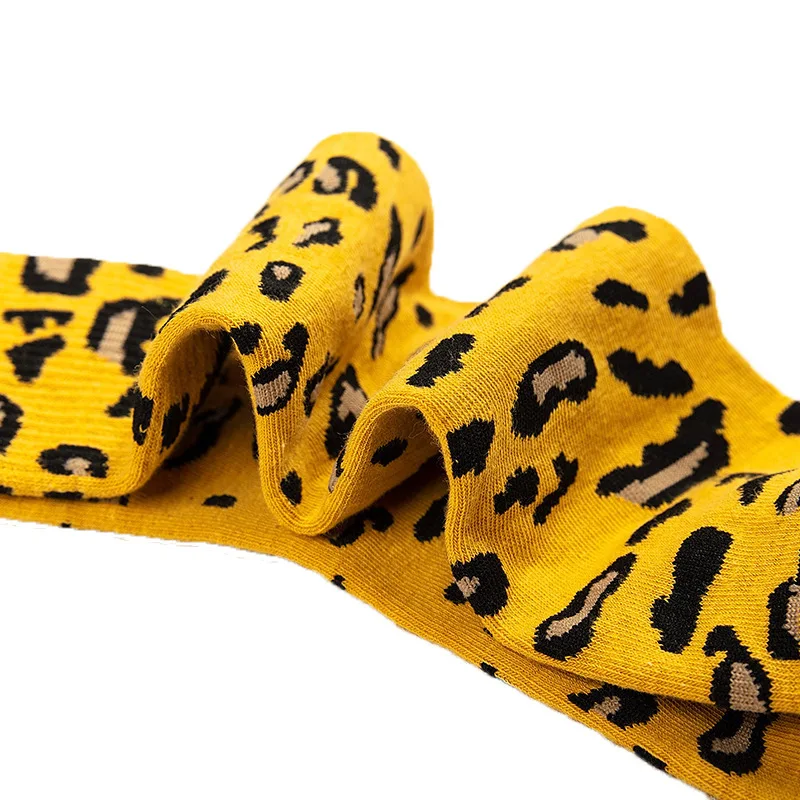 1 Pair Trendy Fashion Cotton Socks for Women Leopard Print Ladies Harajuku Socks Female Retro Vintage Personalized Cute Socks