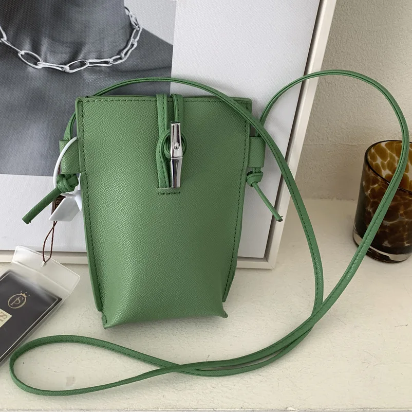 

2022 Women's Retro Shoulder Bag Fashion Net Red Messenger Bag High Quality All-match Texture Women's Bag Mini Mobile Phone Bag