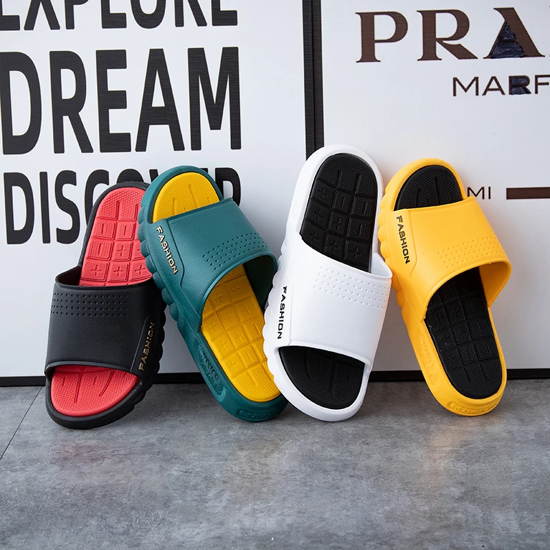 

Summer PVC Men Sports Slippers Designer Casual Fashion Outdoor Pool Beach Shoe Non-Slip Thick Slippers Home Dormitory Flip Flops
