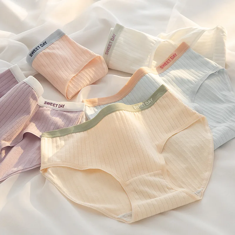 

2023 M-XL Cotton Panties Women's Underwear Panty Med Waist Seamless Comfort Briefs Girls' Solid Color Underpants Female Lingerie