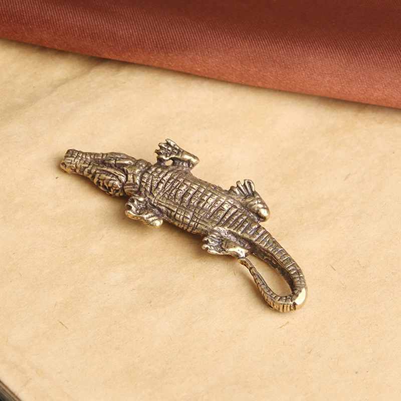 Античный бронзовый маленький статуя крокодила домашние украшения Ретро Медные