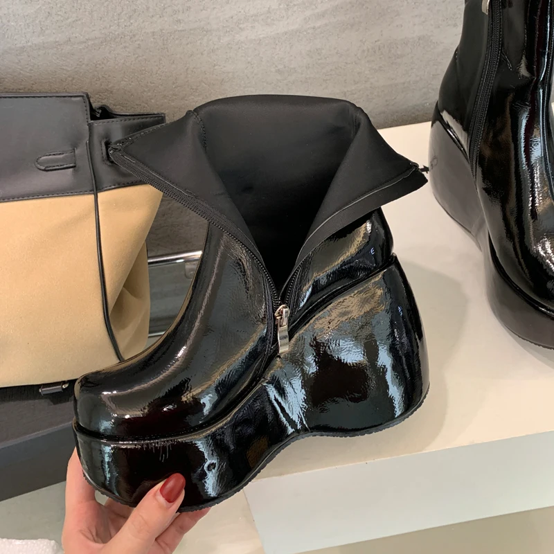 Ботинки женские на танкетке 10 см размер 35 - 43 цвет черный