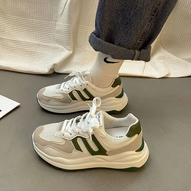 

Casual Trend Shoes Comfortable Breathable Sneakers Fashion Low Quality Shoes Wear Resistant