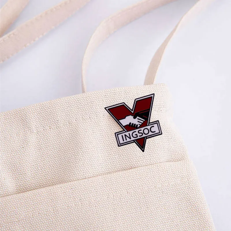 Эмалированная булавка Ingsoc